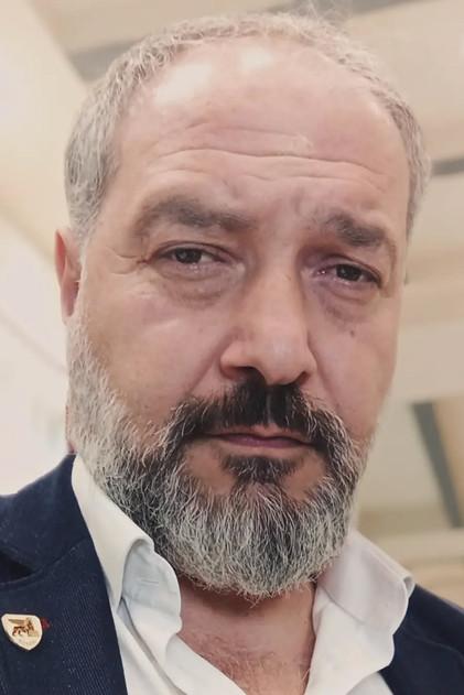 Tigran Mnatsakanyan - Actor Profile Photo