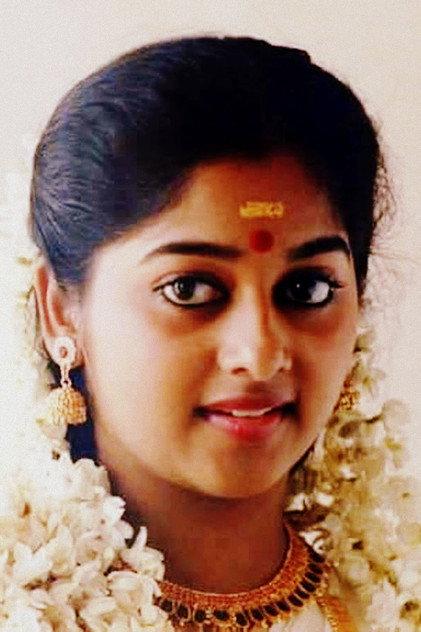 Monisha Unni - Actor Profile Photo