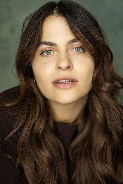 Yasemin Özdemir - Actor Profile Photo