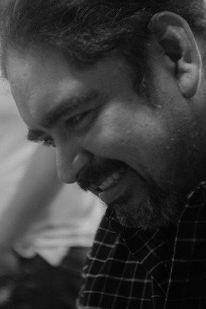 Julio Cesar Flores - Actor Profile Photo