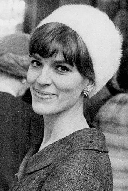 Kristina Adolphson - Actor Profile Photo