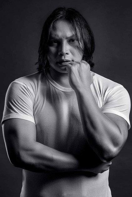 Simon Kook - Actor Profile Photo