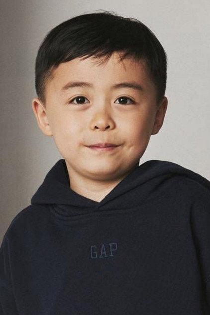 Dohyun Noel Hwang - Actor Profile Photo