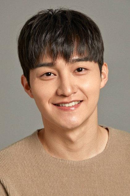 Lee Ik-jun - Actor Profile Photo