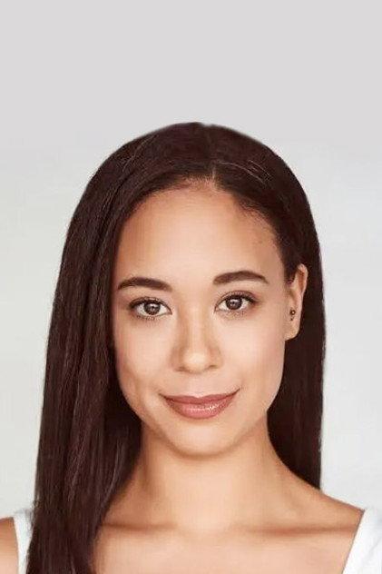 Lydia Campbell - Actor Profile Photo