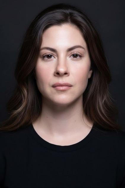 Melis Babadağ - Actor Profile Photo
