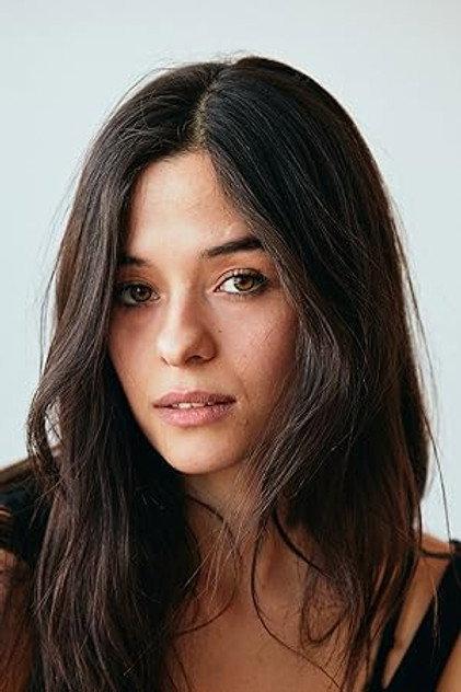 Valeria Santaella - Actor Profile Photo