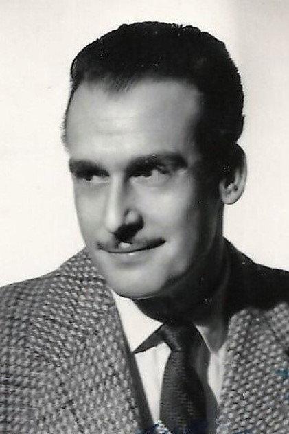 Luis Peña - Actor Profile Photo