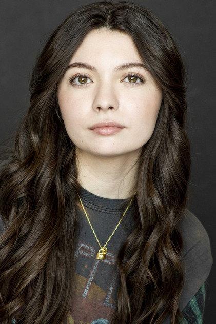 Maddie Rien - Actor Profile Photo