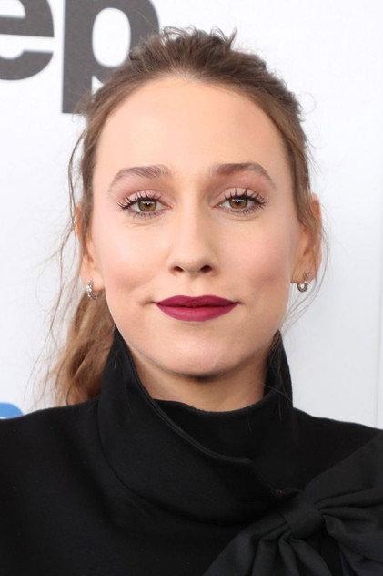 Sarah Sutherland - Actor Profile Photo