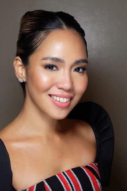 Aicelle Santos - Actor Profile Photo