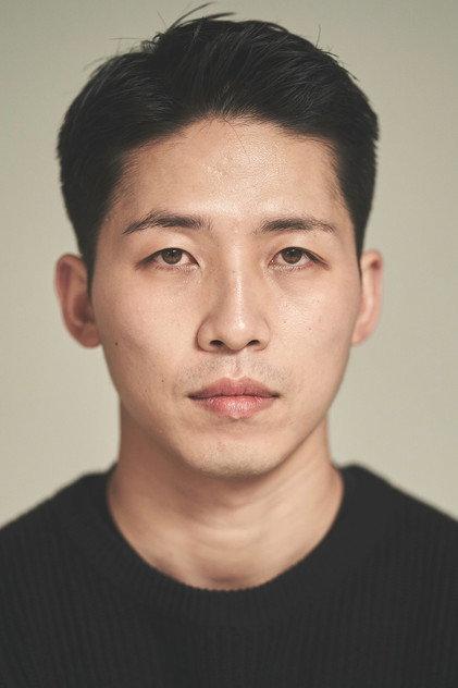 Kim Young-taek - Actor Profile Photo