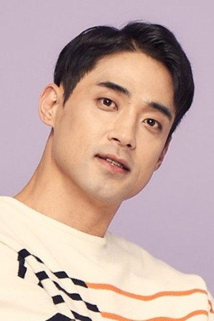 Cha Yong-hak - Actor Profile Photo