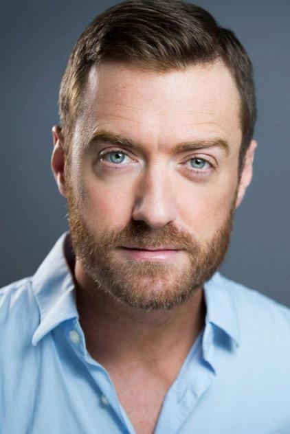 Matthew Crawley - Actor Profile Photo