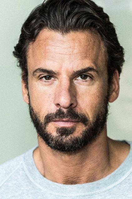 Stephan Luca - Actor Profile Photo