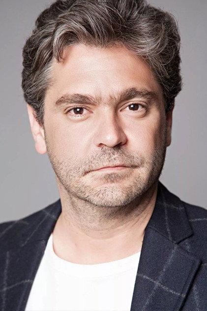 Martín Altomaro - Actor Profile Photo