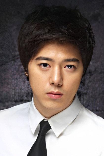Lee Jeong-woo - Actor Profile Photo