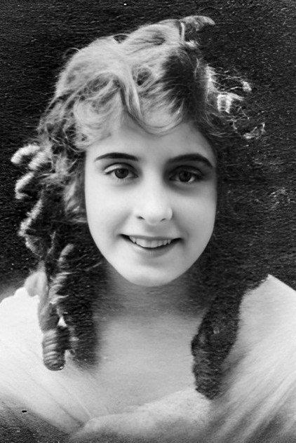 Ethel Grandin - Actor Profile Photo