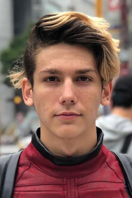 Nicholai Perrett - Actor Profile Photo