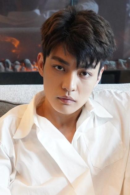 Li Xinglin - Actor Profile Photo