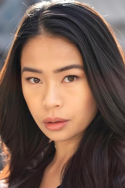 Sydney Veronica Lee - Actor Profile Photo