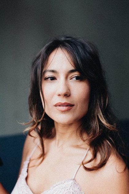 Esra İnal - Actor Profile Photo