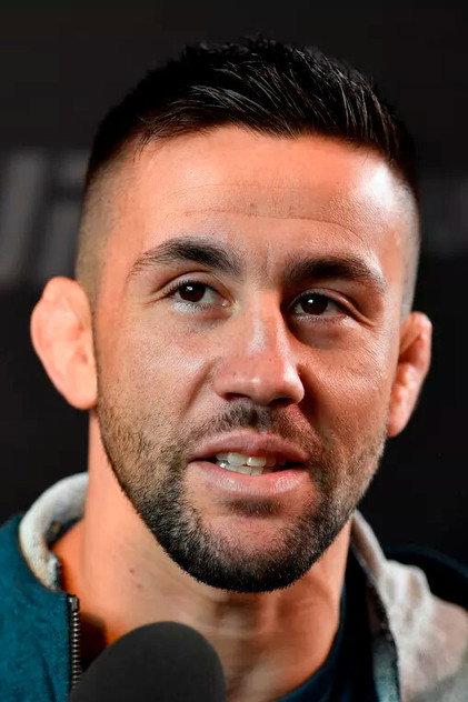 Pedro Munhoz - Actor Profile Photo