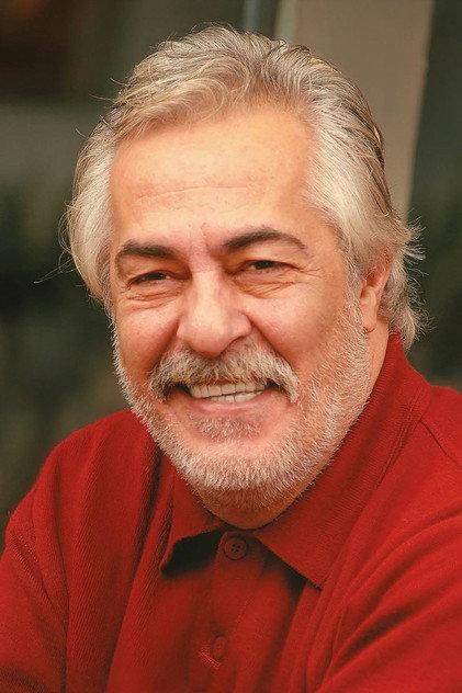 Rutkay Aziz - Actor Profile Photo