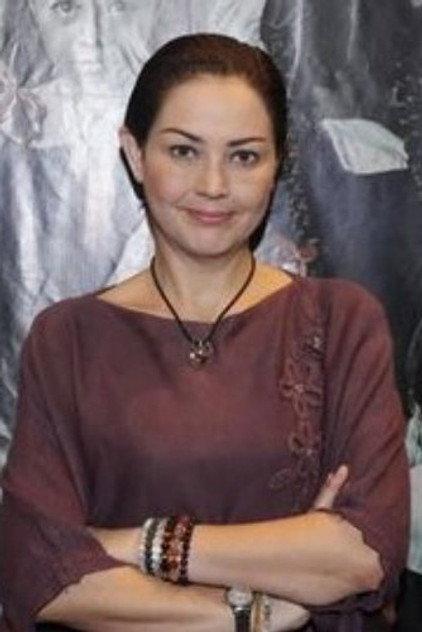 Rowiena Umboh - Actor Profile Photo