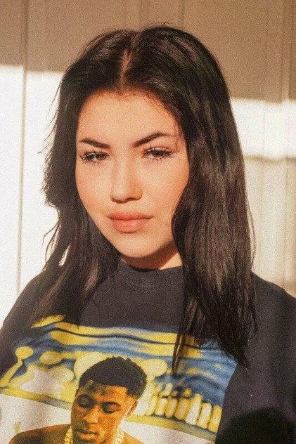 ANNA - Actor Profile Photo