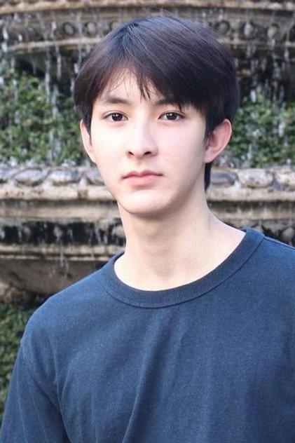 Atirootj Saengtien - Actor Profile Photo