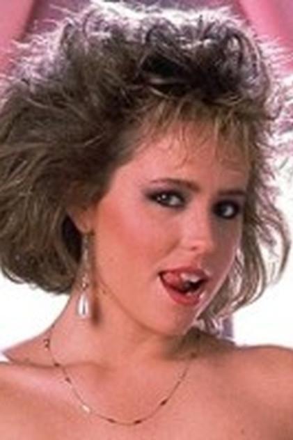 Ali Moore - Actor Profile Photo