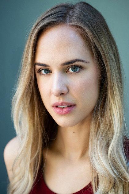 Kelly Bartram - Actor Profile Photo