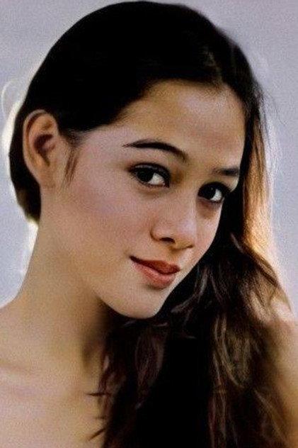 Nena Rosier - Actor Profile Photo