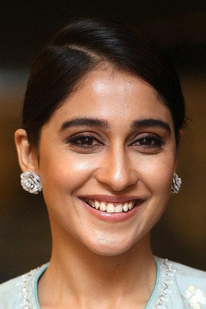 Regina Cassandra - Actor Profile Photo