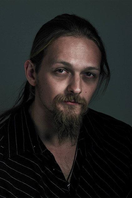 Vanya Essin - Actor Profile Photo