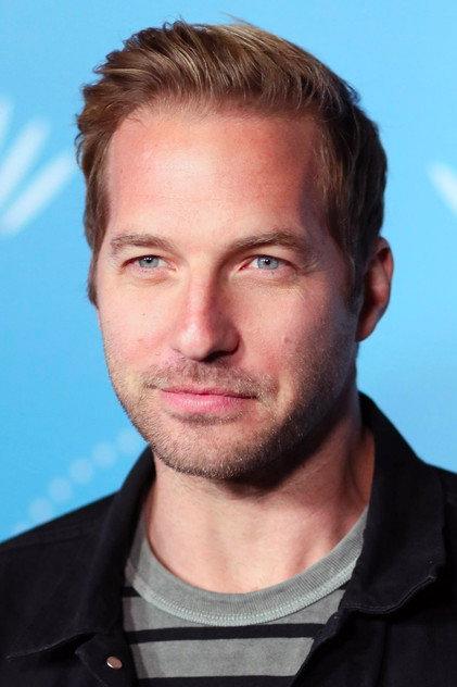 Ryan Hansen - Actor Profile Photo