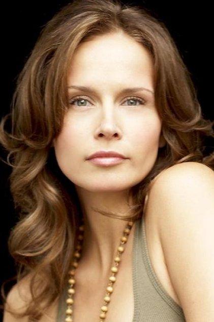 Sonya Salomaa - Actor Profile Photo