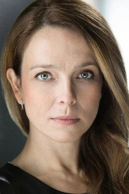 Elena Harding - Actor Profile Photo