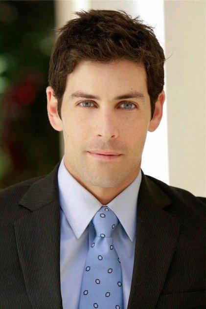 Jordan Belfi - Actor Profile Photo
