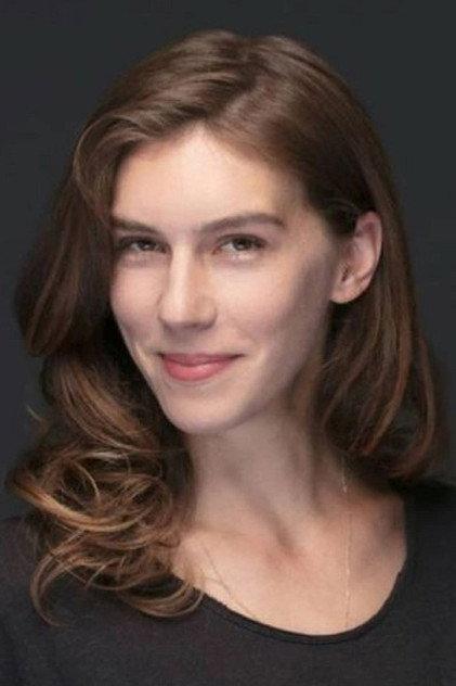 Ece Ertez - Actor Profile Photo