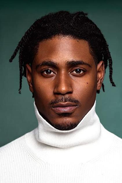 Xavier Scott Evans - Actor Profile Photo