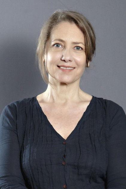 Ioana Abur - Actor Profile Photo