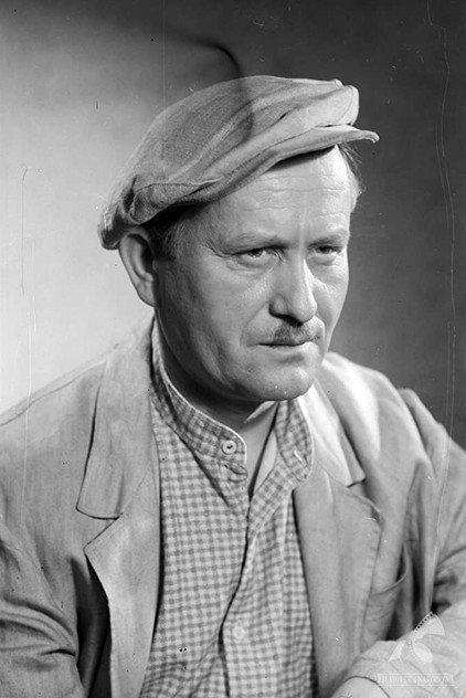 Czesław Piaskowski - Actor Profile Photo