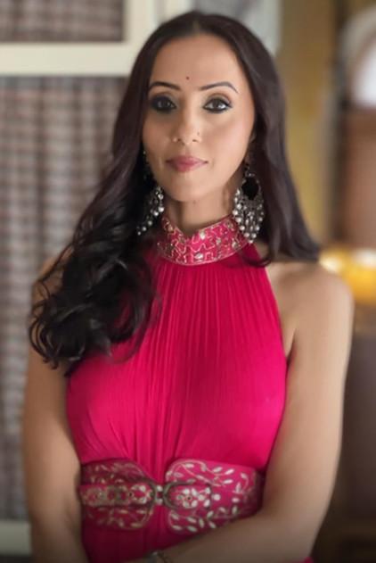 Ishita Arun - Actor Profile Photo