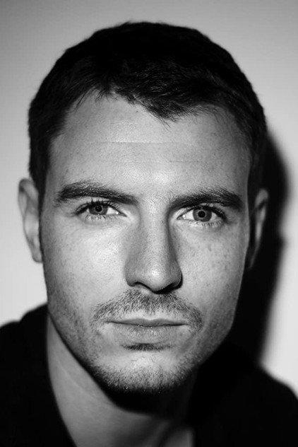 Richard Flood - Actor Profile Photo
