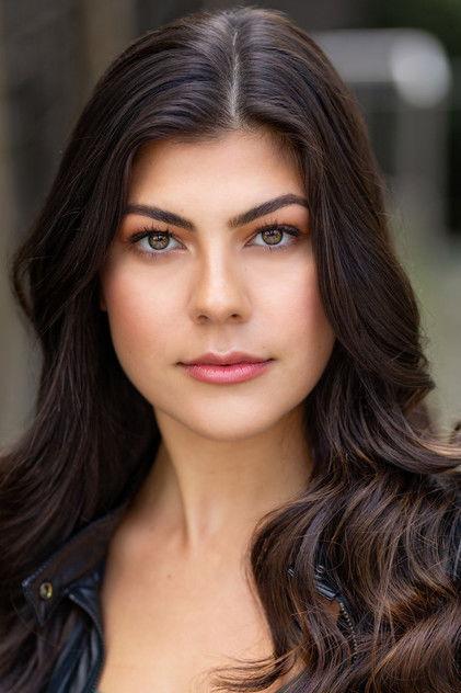 Sabrina Miniaci - Actor Profile Photo