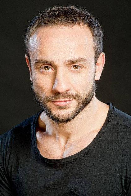 Manuel Maestro - Actor Profile Photo