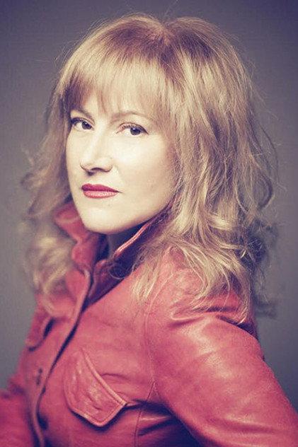 Elly Paspala - Actor Profile Photo