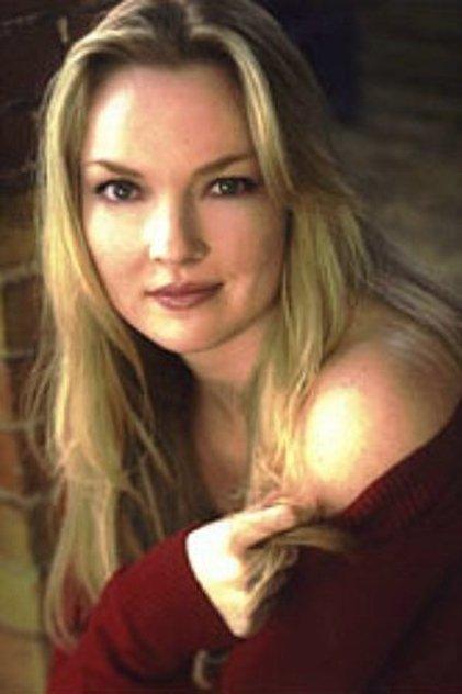 Angela Vint - Actor Profile Photo